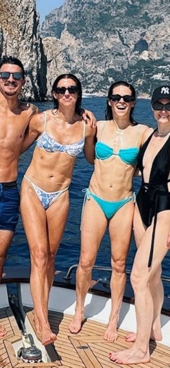 Alex Morgan Feet